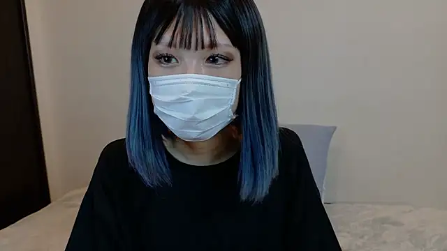 Snapshot of sarina_at chatting on October 19, 9:23 am sarina at online show from October 19, 9:23 am