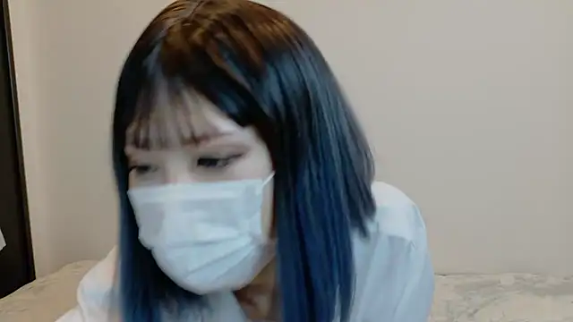 sarina at online show from April 15, 4:40 am