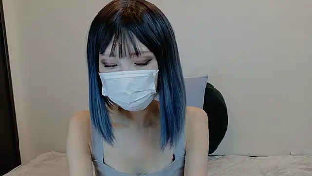 sarina at online show from March 21, 6:25 am