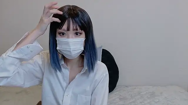 sarina at online show from June 20, 7:24 am