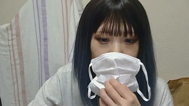 sarina at online show from July 21, 4:19 pm