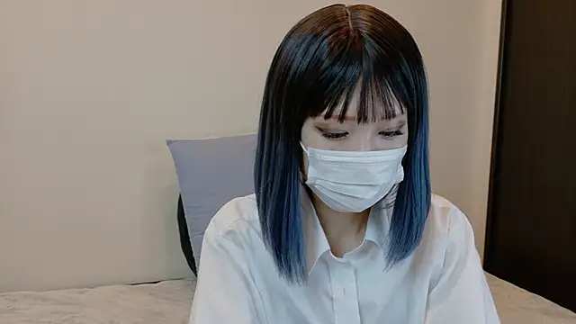 sarina at online show from February 16, 9:30 am