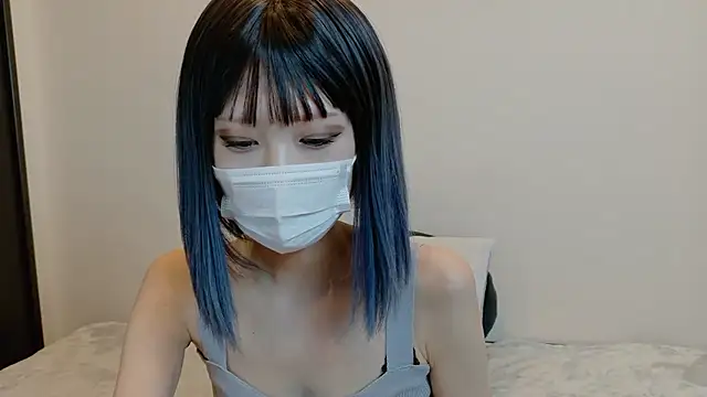 sarina at online show from April 7, 4:36 am