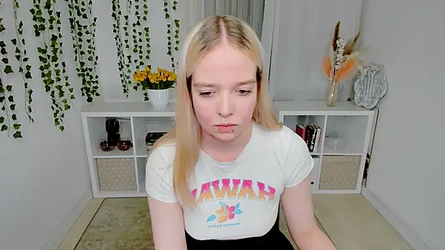 BellaMontgomery online show from June 19, 10:36 pm