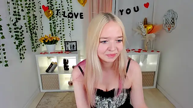 BellaMontgomery online show from February 9, 4:49 pm