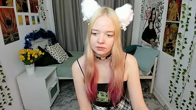 BellaMontgomery online show from January 9, 12:23 pm