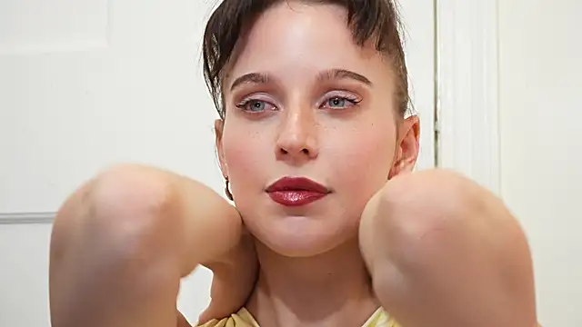 Snapshot of ellaa91 chatting on November 3, 7:50 pm ellaa91 online show from November 3, 7:50 pm