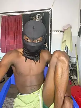 Snapshot of Jaydemasked chatting on June 14, 2:18 pm Jaydemasked online show from June 14, 2:18 pm