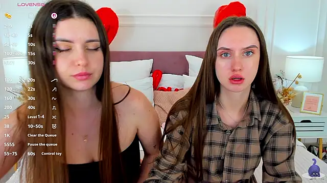 Snapshot of ToriSonn chatting on February 15, 9:52 am ToriSonn online show from February 15, 9:52 am