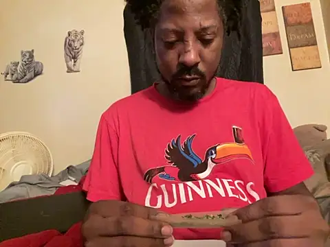 viceutk1 online show from October 7, 5:30 am