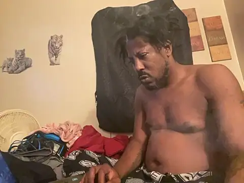 viceutk1 online show from October 12, 4:47 am