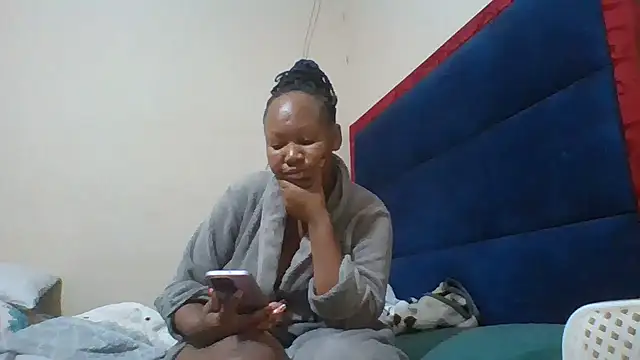 Snapshot of CouplesX96xx chatting on February 24, 3:57 pm CouplesX96xx online show from February 24, 3:57 pm