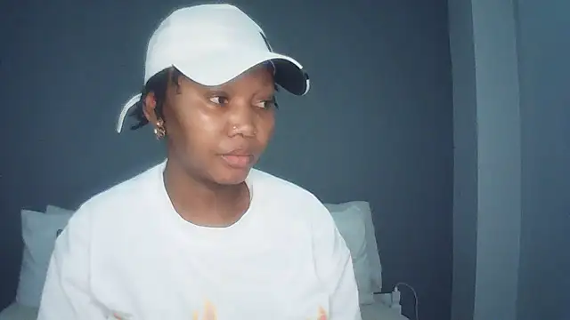 CouplesX96xx online show from April 8, 7:04 pm