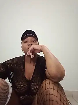 CouplesX96xx online show from March 25, 8:41 pm