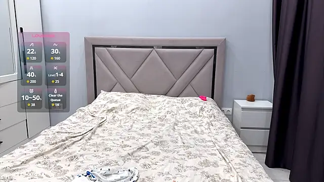 Wow Akemi online show from February 24, 7:31 am