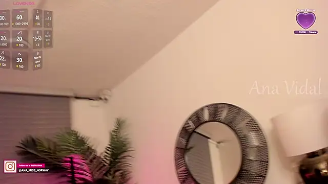 Snapshot of Miss_norway chatting on November 13, 9:51 pm Miss norway online show from November 13, 9:51 pm