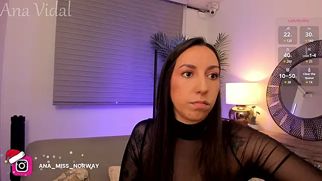 Snapshot of Miss_norway chatting on December 1, 9:37 pm Miss norway online show from December 1, 9:37 pm