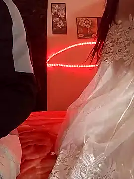 hot-twin online show from December 20, 8:01 pm