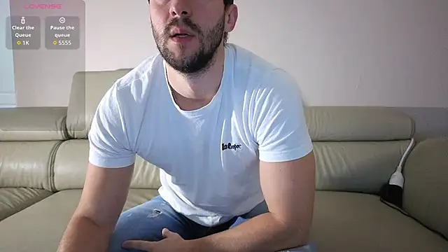 boiteasex online show from March 14, 5:35 am