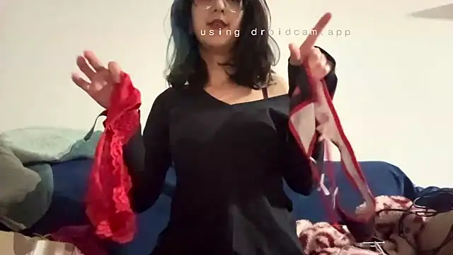 petitepeach6 online show from February 21, 9:17 pm