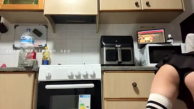 petitepeach6 online show from February 23, 8:53 pm