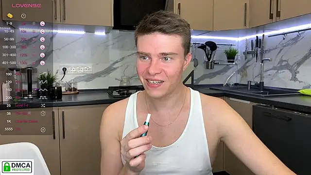 Snapshot of holy_eggs_02 chatting on December 2, 3:14 pm holy eggs 02 online show from December 2, 3:14 pm