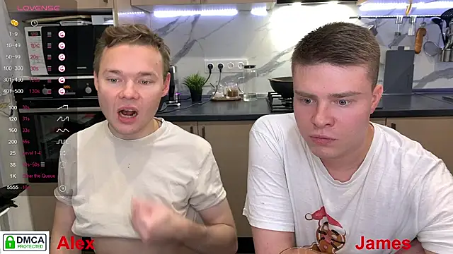 Snapshot of holy_eggs_02 chatting on October 23, 5:55 pm holy eggs 02 online show from October 23, 5:55 pm