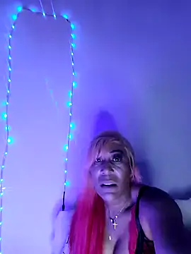 iamlalamilano online show from February 22, 5:36 pm