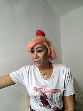 iamlalamilano online show from April 1, 12:50 pm