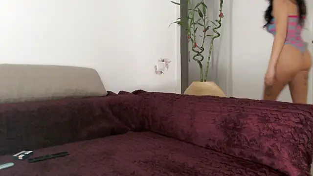 ssandraxo online show from October 15, 8:17 pm