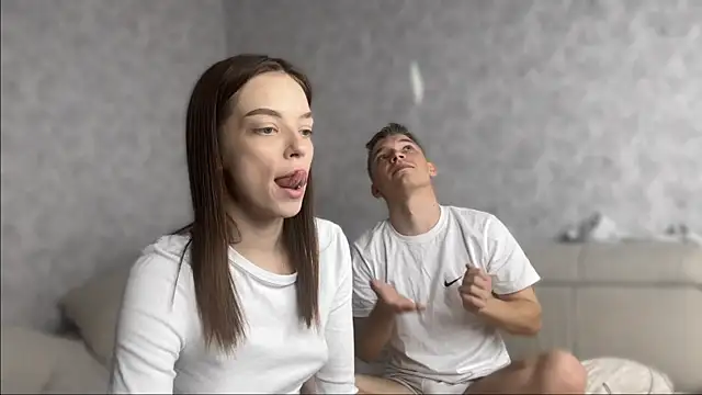 Snapshot of AsyaSky chatting on September 25, 5:52 pm AsyaSky online show from September 25, 5:52 pm