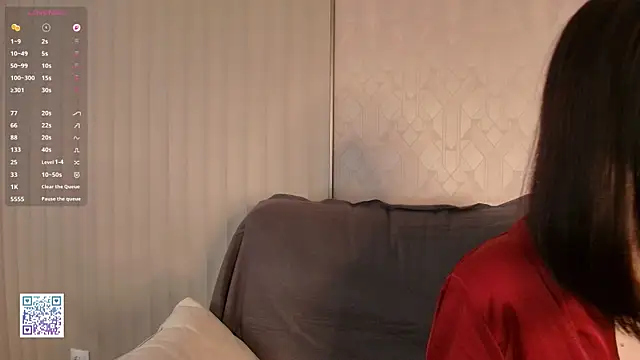Snapshot of Fire_katie chatting on July 8, 4:07 pm Fire katie online show from July 8, 4:07 pm
