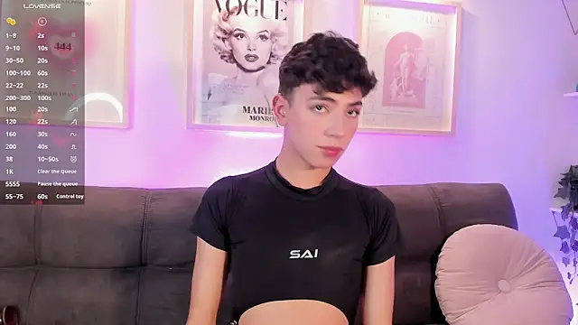 Snapshot of evan_voss chatting on October 24, 6:23 am evan voss online show from October 24, 6:23 am