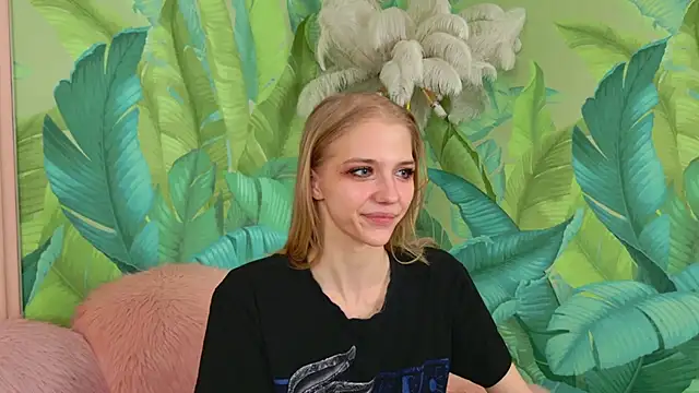 4example Chloe online show from March 29, 5:42 am