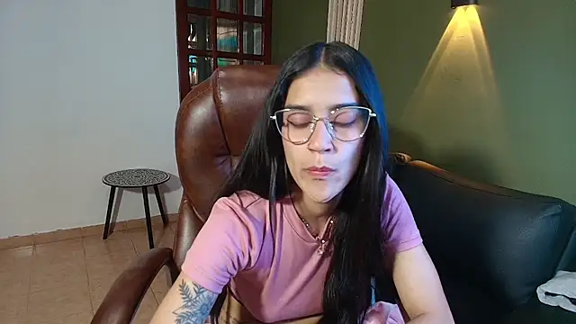 DanielaMonroe online show from November 4, 8:34 pm