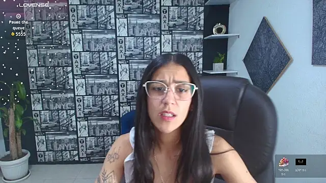 DanielaMonroe online show from October 29, 9:14 pm