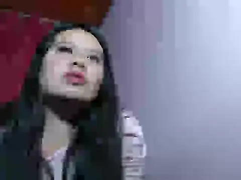 nina kisslove online show from October 20, 4:51 pm