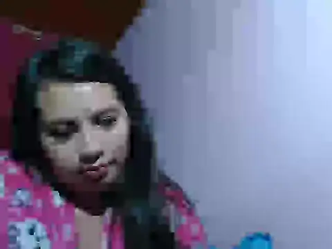 Snapshot of nina_kisslove chatting on October 16, 1:36 am nina kisslove online show from October 16, 1:36 am