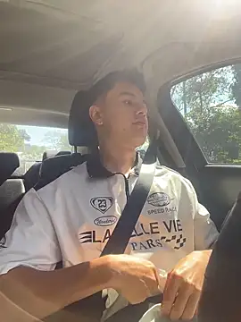 twinguys online show from April 9, 2:12 pm