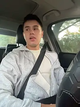 twinguys online show from March 25, 11:09 am