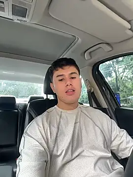 twinguys online show from April 16, 2:51 pm