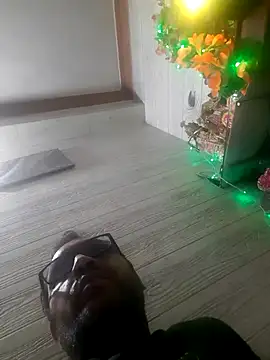 Hot-boy077 online show from October 27, 3:35 pm