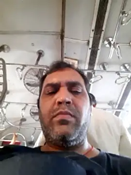 Hot-boy077 online show from February 28, 3:17 am