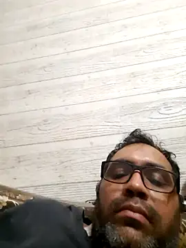 Hot-boy077 online show from March 4, 3:20 pm