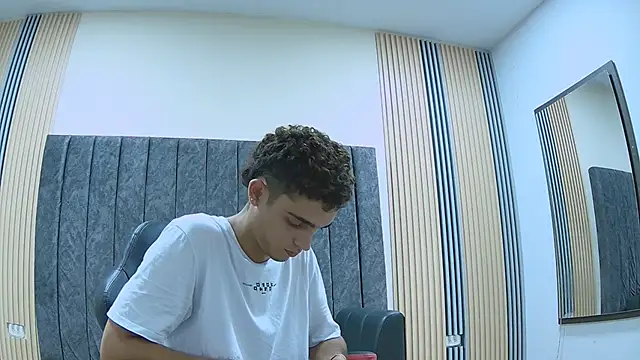 nathan shimmer online show from April 4, 8:26 pm