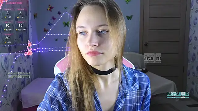 Armurra15 online show from November 19, 3:28 am