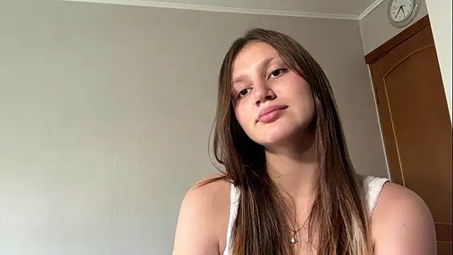 BreeEvett online show from July 15, 10:44 am