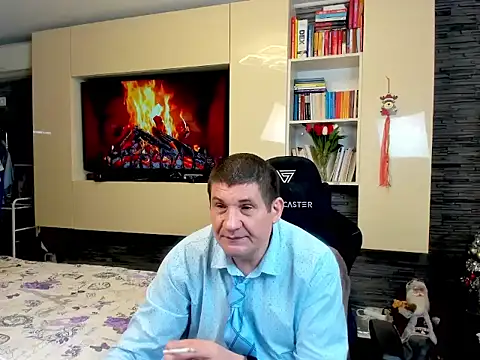 SpartacusDaddy48 online show from February 7, 2:14 pm