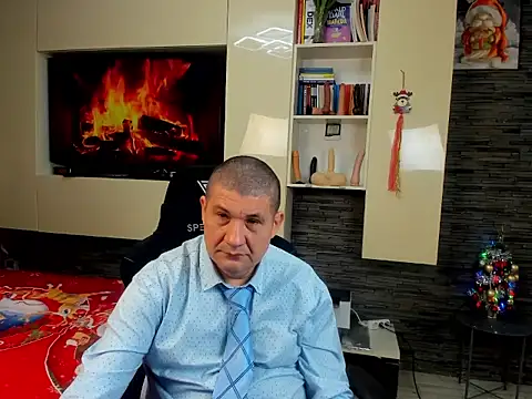 SpartacusDaddy48 online show from January 10, 11:27 am