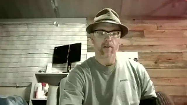 Snapshot of Billysch@xh chatting on February 25, 2:45 am Billyschxh online show from February 25, 2:45 am